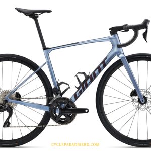 GIANT DEFY ADVANCED 1 2025 WITH SHIMANO 105 DI2 GROUPSETS